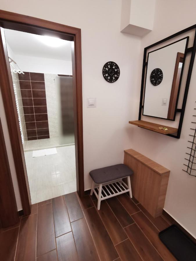 Bee You Apartman ハイデゥソボスロー エクステリア 写真